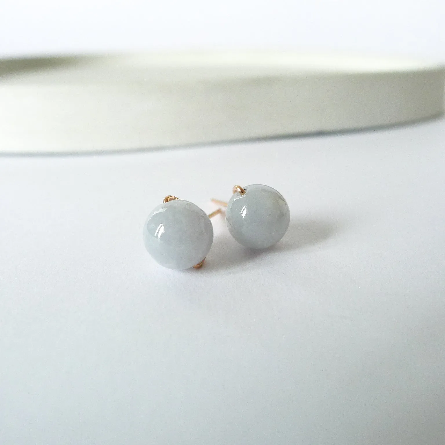 Bluish Lavender Jade Earstuds 8mm (Basic) / 14k Gold-filled