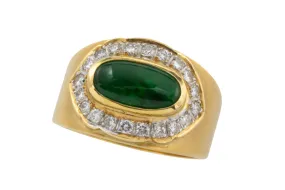 Jade and diamond ring in 18 carat gold