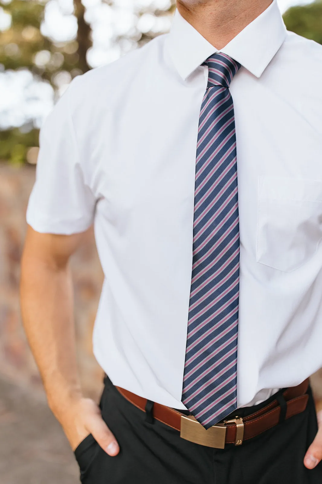 R&B Dark Blue Tie w/ Grey & Pink Stripes