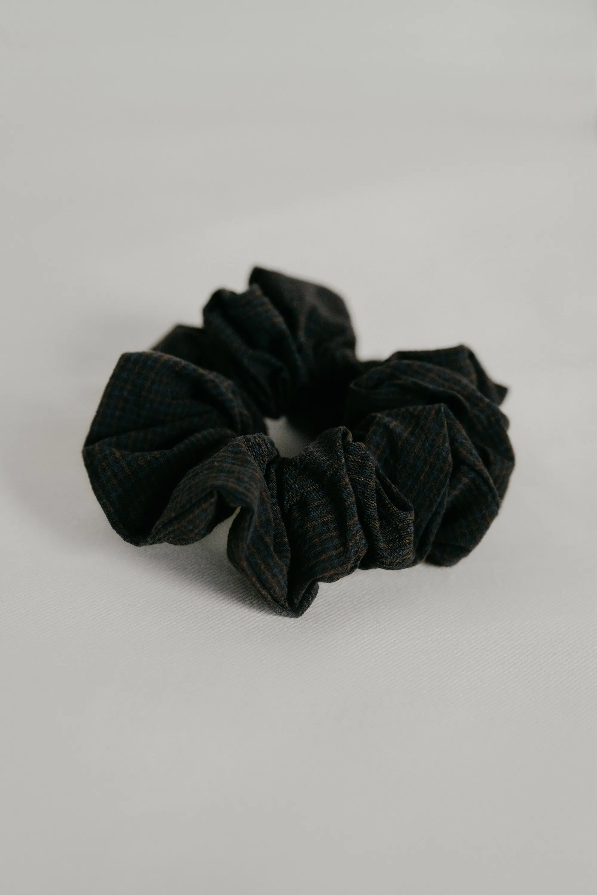 Regular Scrunchie, Organic Japanese Cotton, Navy Check