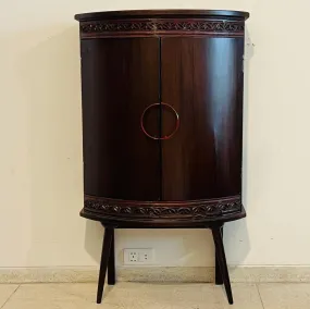 Sheraz : Circular cabinet